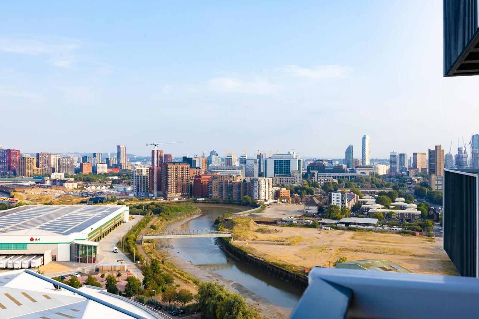 Luxury Apt Near Canary Wharf With Stunning Views Лондон Екстер'єр фото